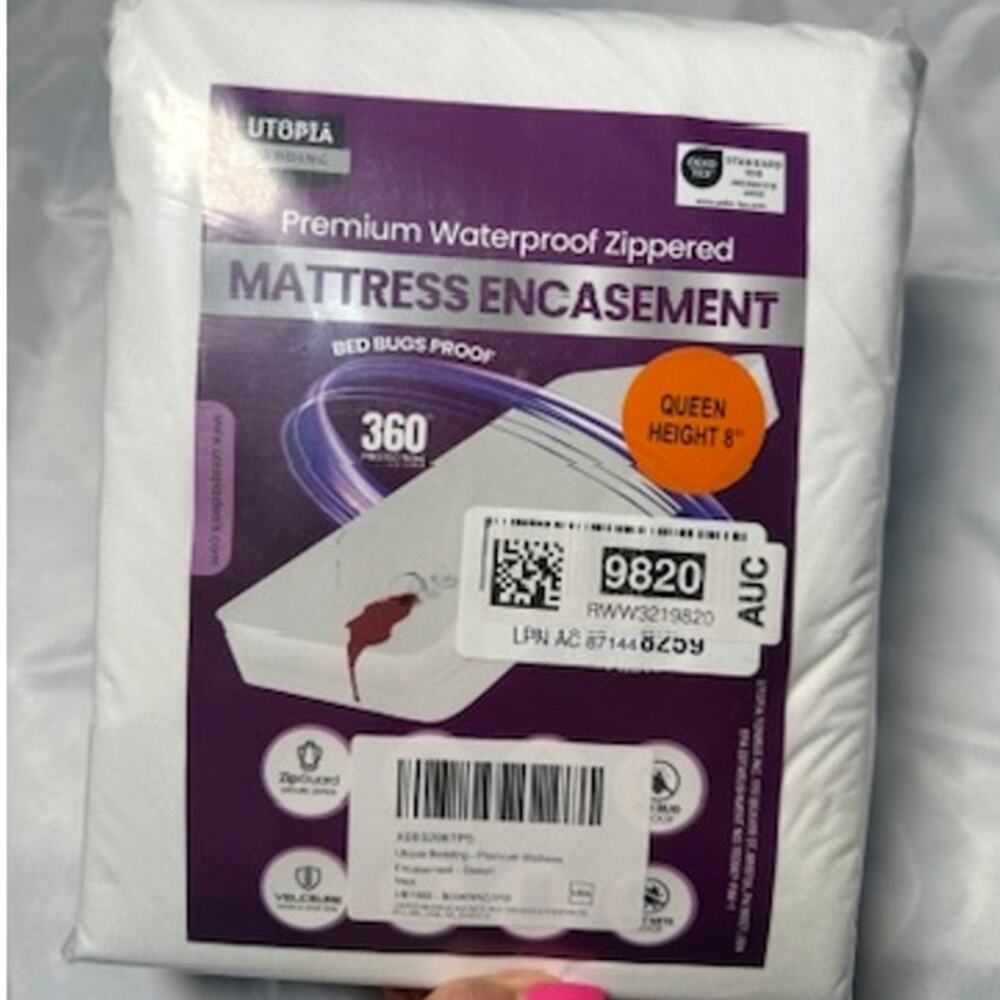Utopia Bedding Queen 8" Waterproof Zippered Mattress Encasement New Sealed